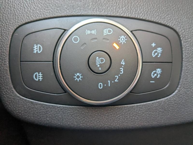 Photo 13 de l’annonce de FORD Puma d’occasion à vendre à DRAGUIGNAN