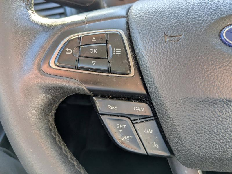 Photo 17 de l’annonce de FORD EcoSport d’occasion à vendre à DRAGUIGNAN