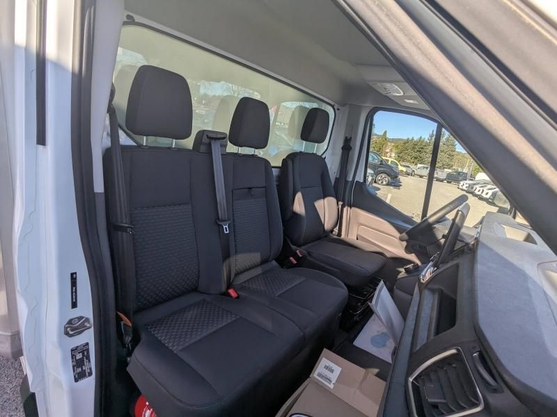 Photo 12 de l’annonce de FORD Transit 2T Fg VUL d’occasion à vendre à DRAGUIGNAN