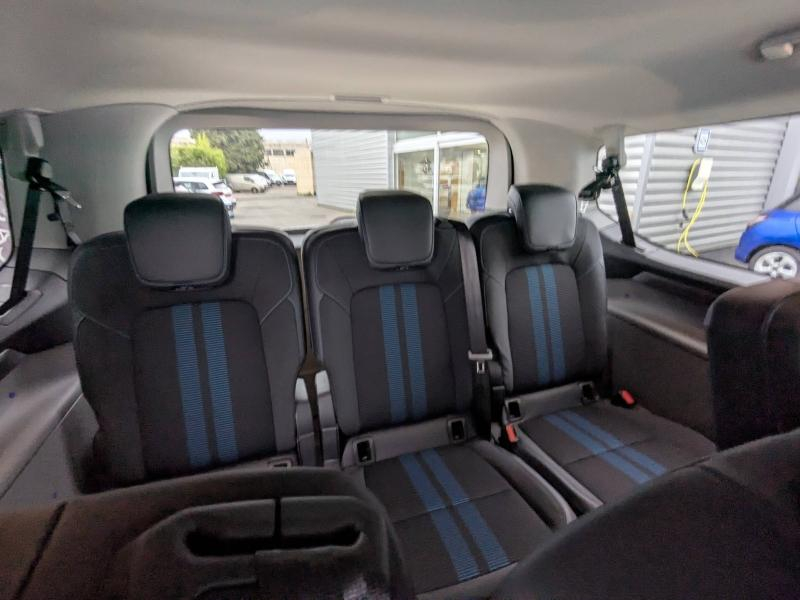 Photo 8 de l’annonce de FORD Tourneo Custom d’occasion à vendre à DRAGUIGNAN
