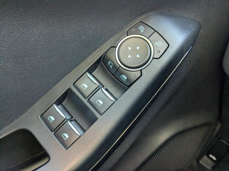 Photo 13 de l’annonce de FORD Puma d’occasion à vendre à DRAGUIGNAN