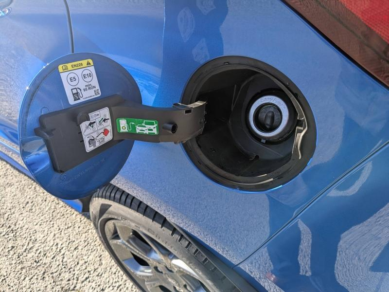 Photo 8 de l’annonce de FORD EcoSport d’occasion à vendre à DRAGUIGNAN