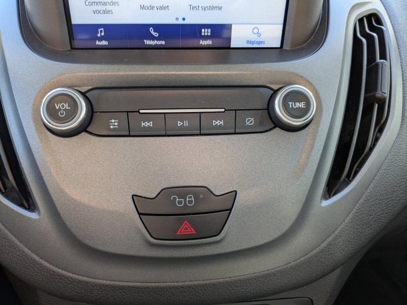 Photo 19 de l’annonce de FORD Transit Courier VUL d’occasion à vendre à DRAGUIGNAN