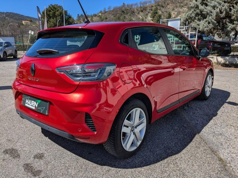 Photo 9 de l’annonce de RENAULT Clio d’occasion à vendre à GAP