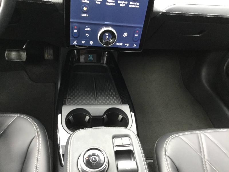 Photo 17 de l’annonce de FORD Mustang Mach-E d’occasion à vendre à AVIGNON