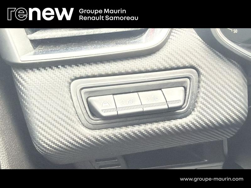 Photo 18 de l’annonce de RENAULT Clio d’occasion à vendre à SAMOREAU