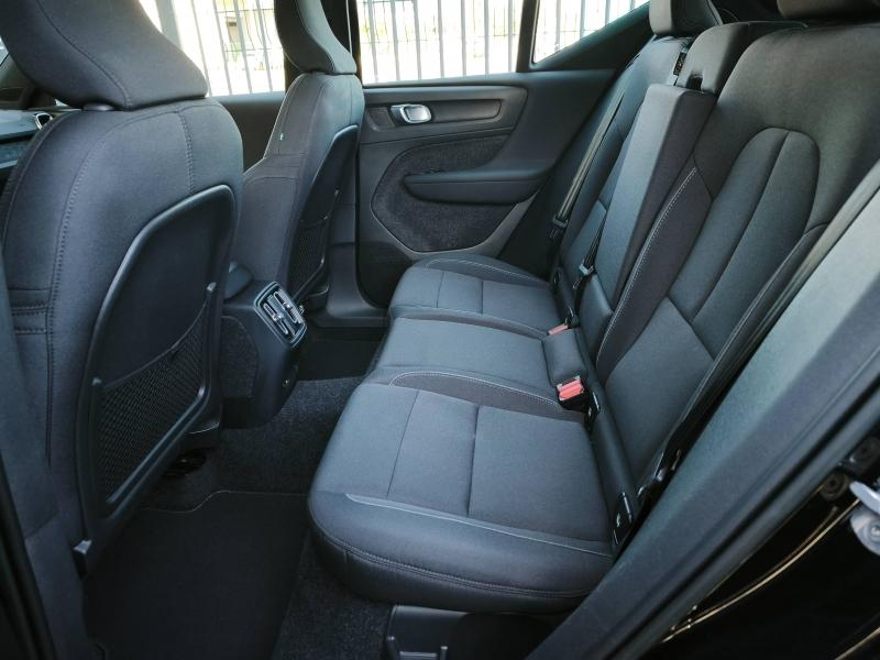 Photo 6 de l’annonce de VOLVO XC40 d’occasion à vendre à AVIGNON