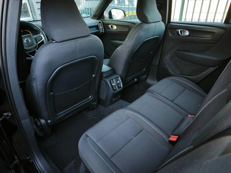 Photo 18 de l’annonce de VOLVO XC40 d’occasion à vendre à AVIGNON