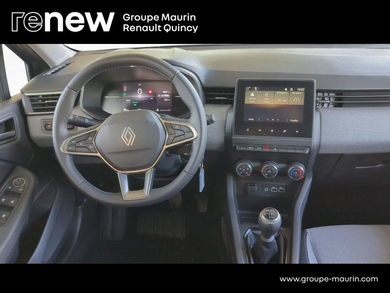 Photo 7 de l’annonce de RENAULT Clio d’occasion à vendre à QUINCY-SOUS-SÉNART