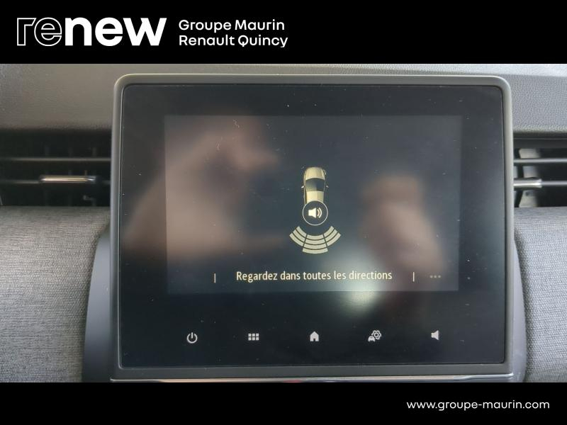 Photo 19 de l’annonce de RENAULT Clio d’occasion à vendre à QUINCY-SOUS-SÉNART