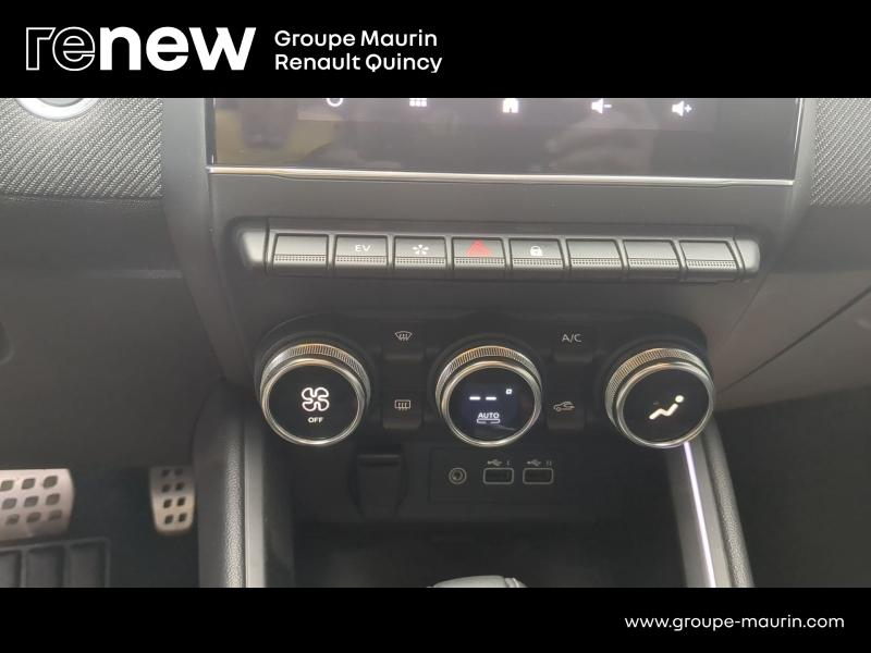 Photo 10 de l’annonce de RENAULT Clio d’occasion à vendre à QUINCY-SOUS-SÉNART