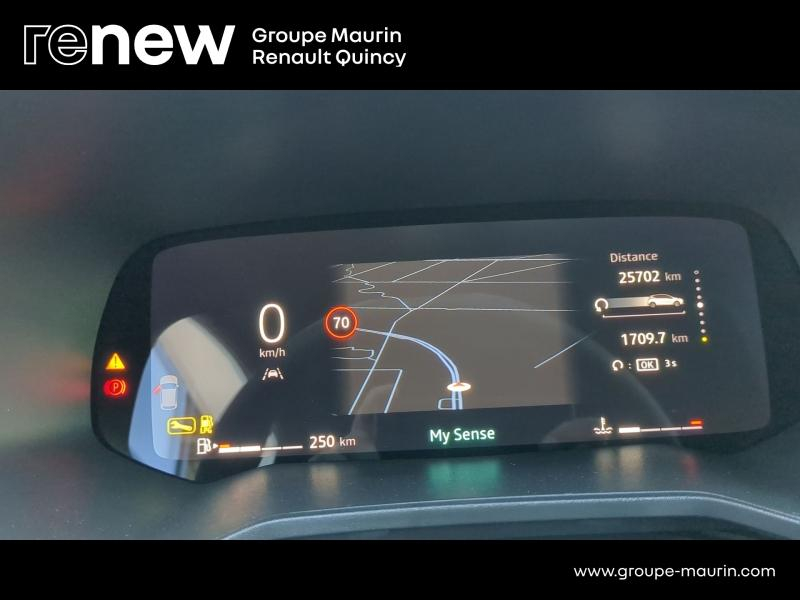 Photo 9 de l’annonce de RENAULT Clio d’occasion à vendre à QUINCY-SOUS-SÉNART