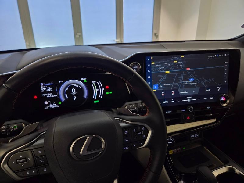 Photo 4 de l’annonce de LEXUS NX d’occasion à vendre à AUBIÈRE