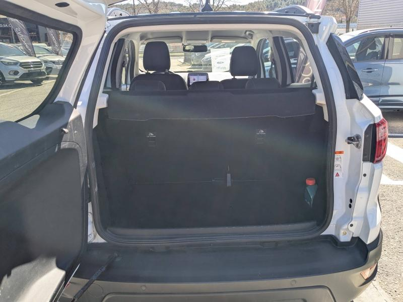 Photo 10 de l’annonce de FORD EcoSport d’occasion à vendre à DRAGUIGNAN