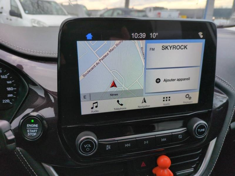 Photo 8 de l’annonce de FORD Fiesta d’occasion à vendre à NÎMES