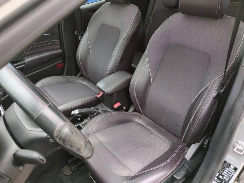 Photo 15 de l’annonce de FORD Fiesta d’occasion à vendre à NÎMES