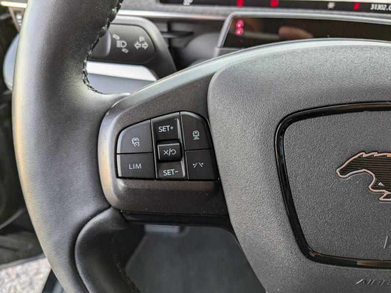 Photo 9 de l’annonce de FORD Mustang Mach-E d’occasion à vendre à MARSEILLE