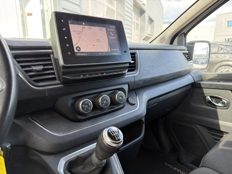 Photo 18 de l’annonce de NISSAN Primastar Fg VUL d’occasion à vendre à ANNEMASSE