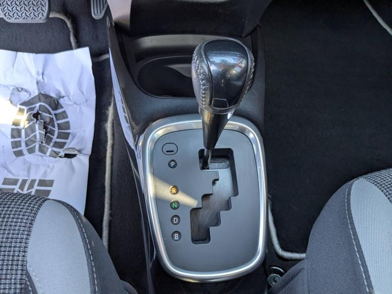 Photo 14 de l’annonce de TOYOTA Yaris d’occasion à vendre à LA VALETTE