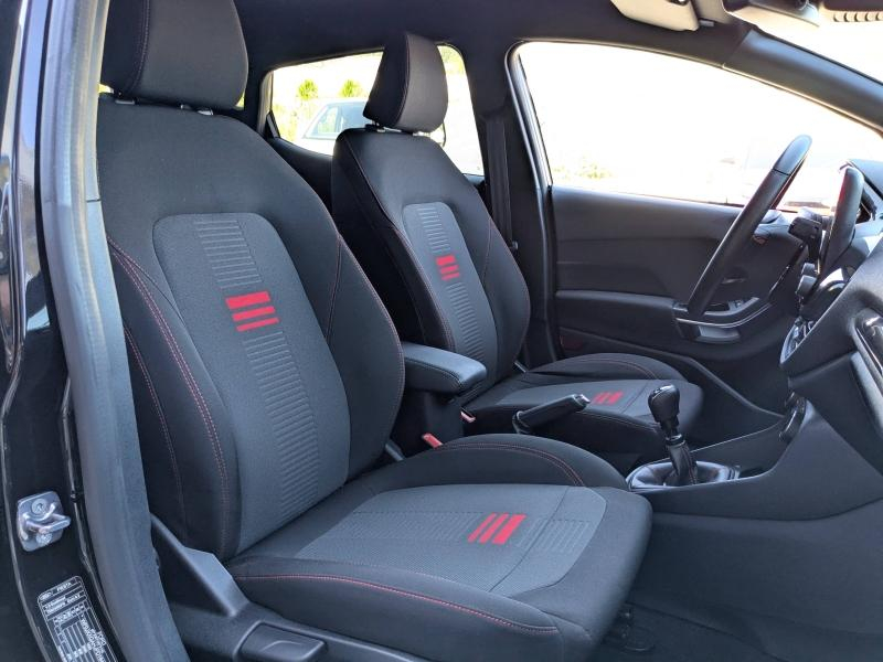 Photo 18 de l’annonce de FORD Fiesta d’occasion à vendre à LA VALETTE