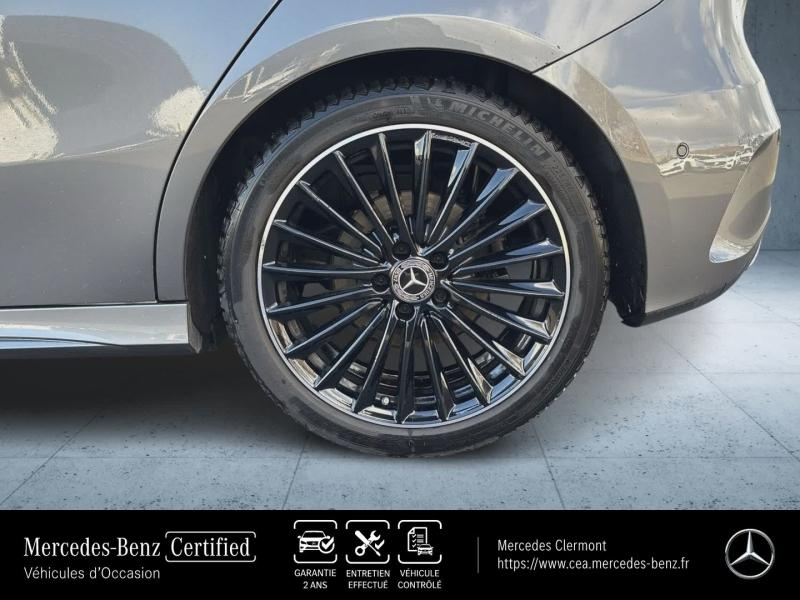 Photo 8 de l’annonce de MERCEDES-BENZ Classe A d’occasion à vendre à AUBIÈRE