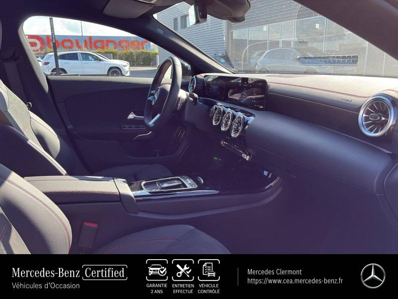 Photo 11 de l’annonce de MERCEDES-BENZ CLA d’occasion à vendre à AUBIÈRE