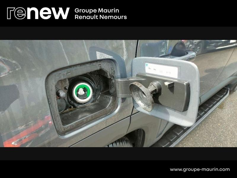 Photo 10 de l’annonce de JEEP Renegade d’occasion à vendre à SAINT PIERRE LES NEMOURS