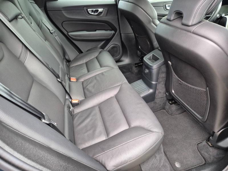 Photo 18 de l’annonce de VOLVO XC60 d’occasion à vendre à AVIGNON