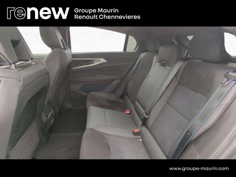 Photo 16 de l’annonce de RENAULT  d’occasion à vendre à CHENNEVIÈRES-SUR-MARNE