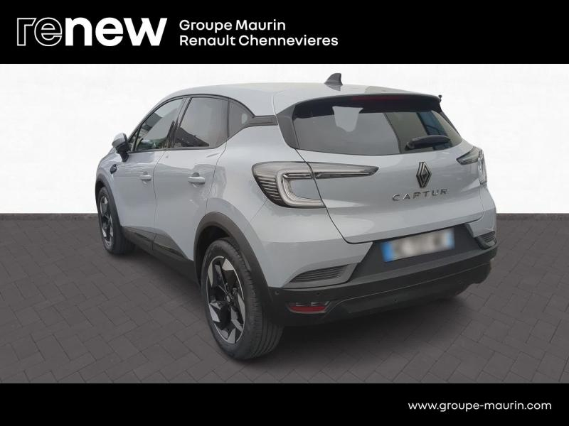Photo 7 de l’annonce de RENAULT Captur d’occasion à vendre à CHENNEVIÈRES-SUR-MARNE