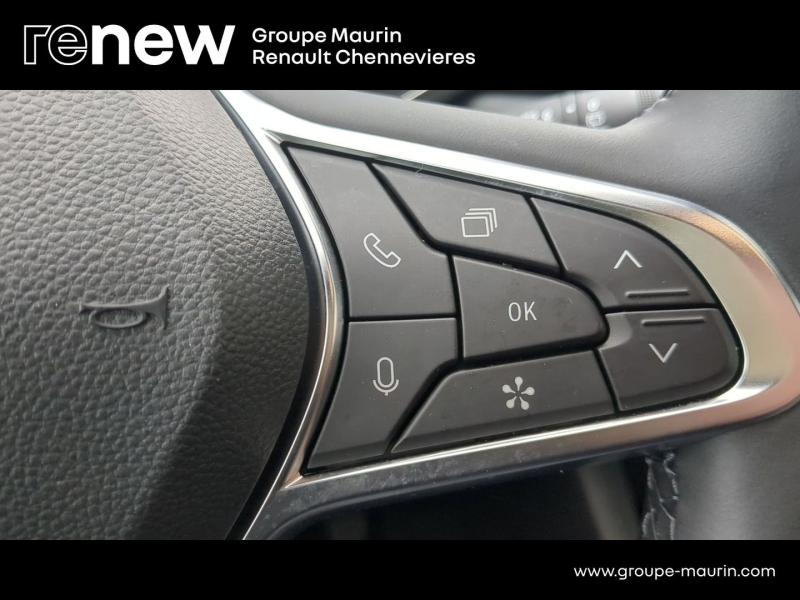 Photo 17 de l’annonce de RENAULT Captur d’occasion à vendre à CHENNEVIÈRES-SUR-MARNE