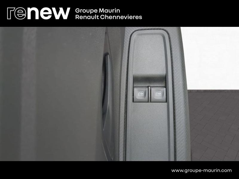 Photo 13 de l’annonce de DACIA Jogger d’occasion à vendre à CHENNEVIÈRES-SUR-MARNE