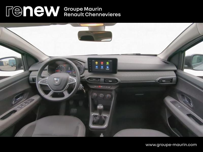 Photo 15 de l’annonce de DACIA Sandero d’occasion à vendre à CHENNEVIÈRES-SUR-MARNE