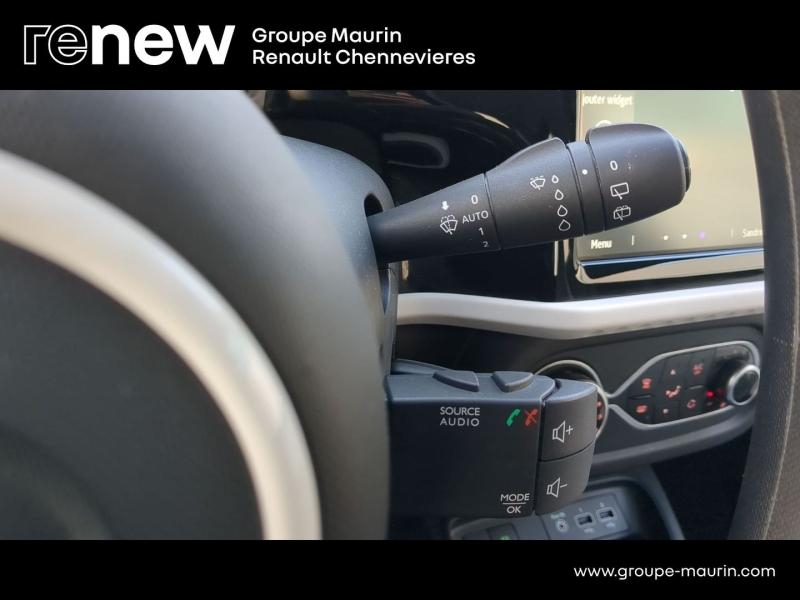 Photo 18 de l’annonce de RENAULT Twingo d’occasion à vendre à CHENNEVIÈRES-SUR-MARNE