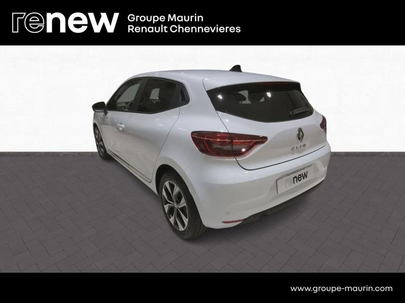 Photo 10 de l’annonce de RENAULT Clio d’occasion à vendre à CHENNEVIÈRES-SUR-MARNE
