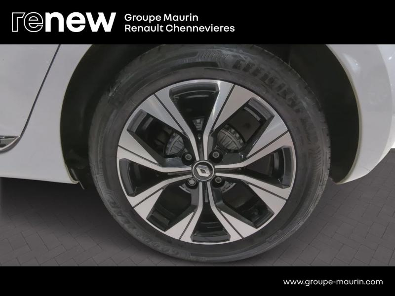 Photo 12 de l’annonce de RENAULT Clio d’occasion à vendre à CHENNEVIÈRES-SUR-MARNE