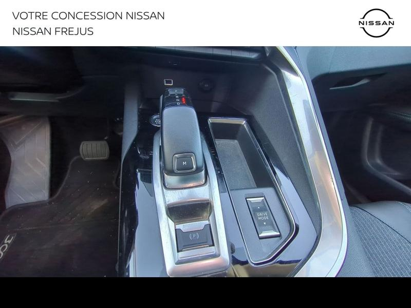 Photo 14 de l’annonce de PEUGEOT 3008 d’occasion à vendre à FRÉJUS