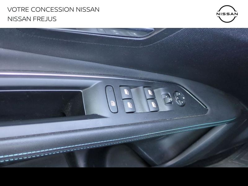 Photo 17 de l’annonce de PEUGEOT 3008 d’occasion à vendre à FRÉJUS