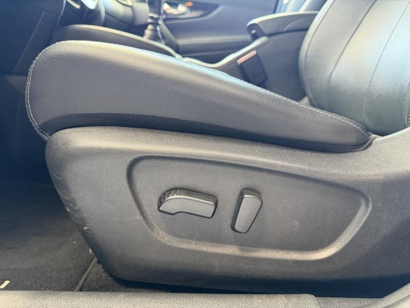 Photo 20 de l’annonce de NISSAN Qashqai d’occasion à vendre à PAYS DE GEX