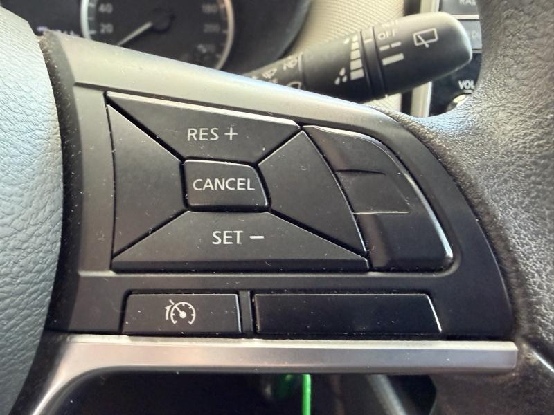 Photo 16 de l’annonce de NISSAN Micra d’occasion à vendre à PAYS DE GEX