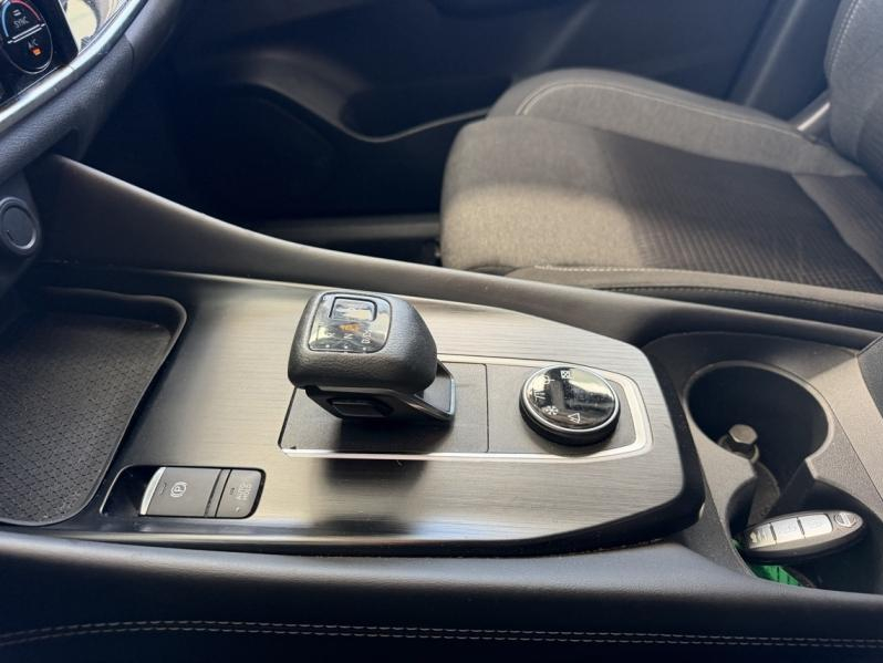 Photo 17 de l’annonce de NISSAN Qashqai d’occasion à vendre à PAYS DE GEX