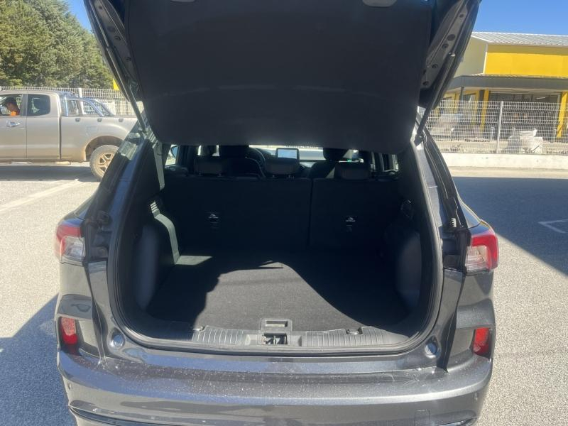 Photo 7 de l’annonce de FORD Kuga d’occasion à vendre à BRIGNOLES