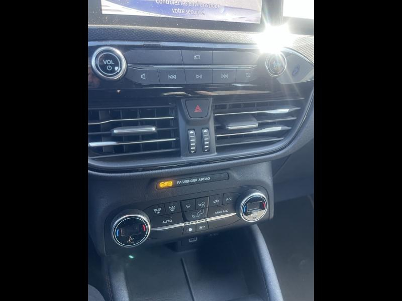 Photo 19 de l’annonce de FORD Kuga d’occasion à vendre à BRIGNOLES