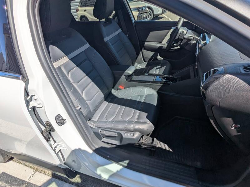 Photo 8 de l’annonce de CITROEN C4 d’occasion à vendre à DRAGUIGNAN