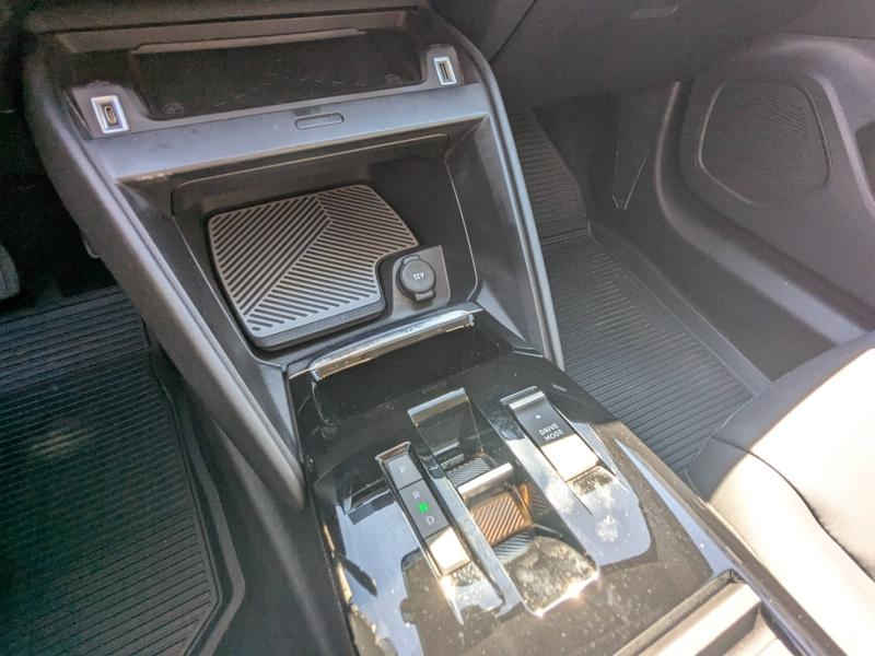 Photo 20 de l’annonce de CITROEN C4 d’occasion à vendre à DRAGUIGNAN