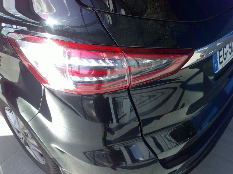 Photo 4 de l’annonce de FORD S-MAX d’occasion à vendre à PERPIGNAN