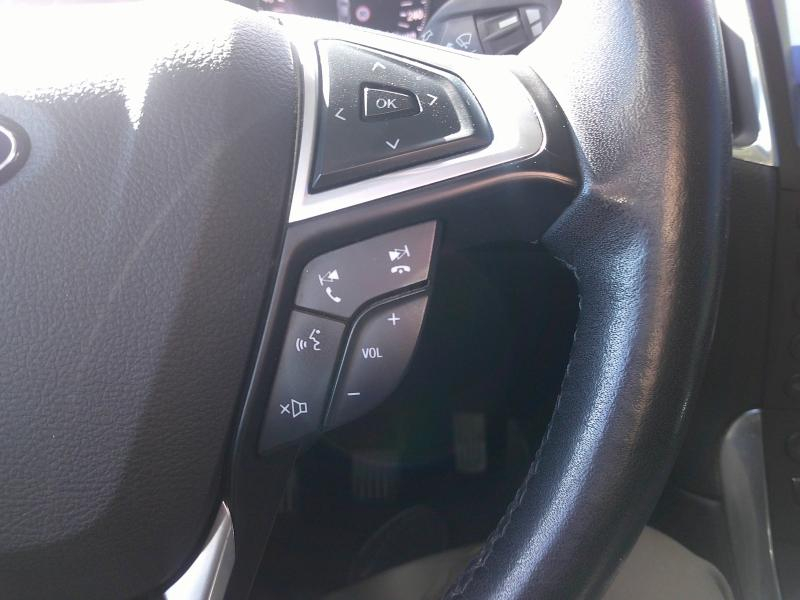 Photo 18 de l’annonce de FORD S-MAX d’occasion à vendre à PERPIGNAN