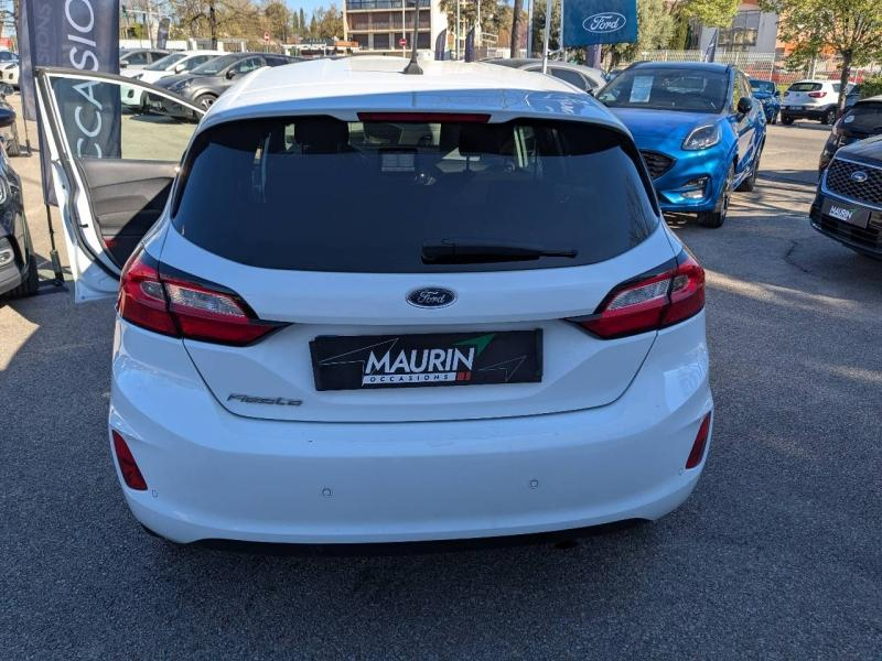 Photo 5 de l’annonce de FORD Fiesta d’occasion à vendre à MARSEILLE