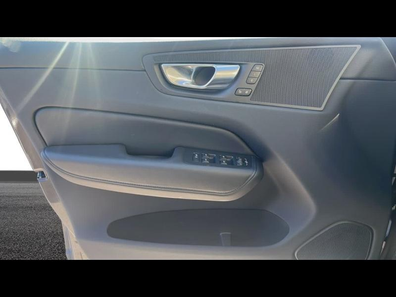 Photo 18 de l’annonce de VOLVO XC60 d’occasion à vendre à TOULON