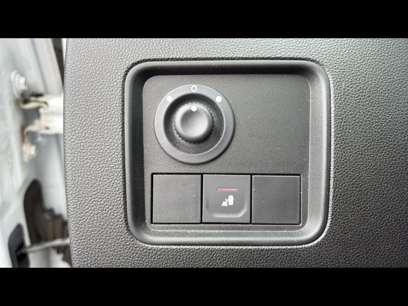 Photo 16 de l’annonce de DACIA Duster d’occasion à vendre à AUBIÈRE